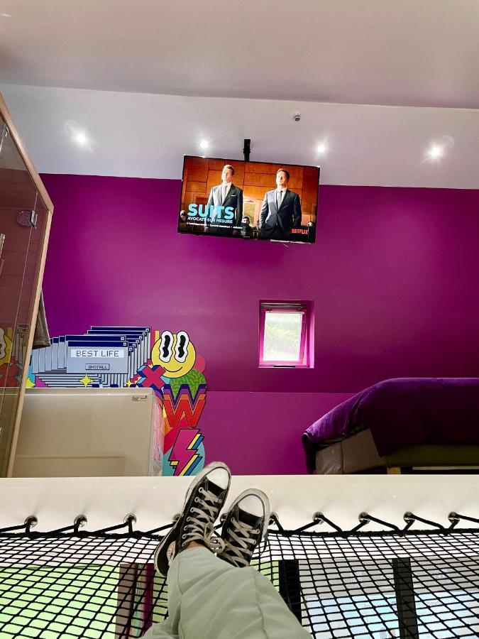 Capsule Forever Young - Jacuzzi - Sauna - Billard - Arcade De Jeux - Netflix & Home Cinema - Ping Pong Hastiere-par-dela Extérieur photo