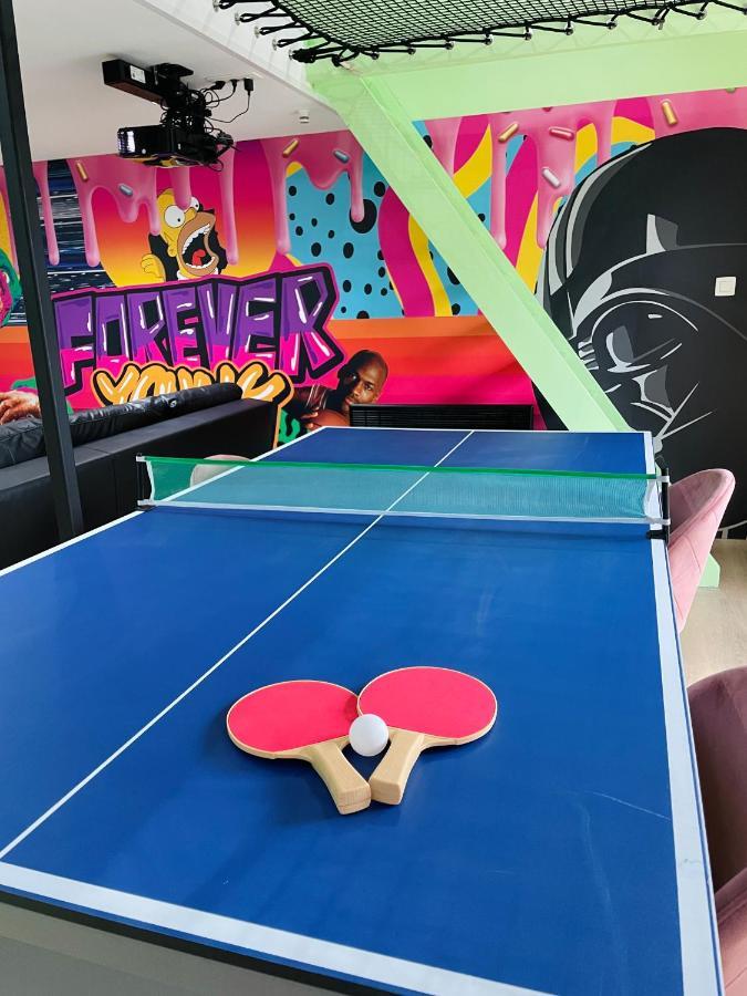 Capsule Forever Young - Jacuzzi - Sauna - Billard - Arcade De Jeux - Netflix & Home Cinema - Ping Pong Hastiere-par-dela Extérieur photo