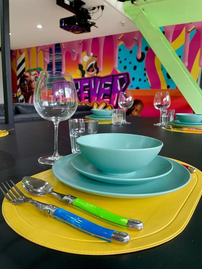 Capsule Forever Young - Jacuzzi - Sauna - Billard - Arcade De Jeux - Netflix & Home Cinema - Ping Pong Hastiere-par-dela Extérieur photo